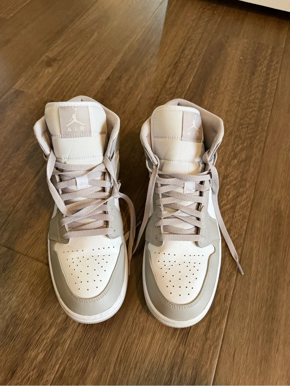 Nike Air Jordan 1 Mid College Grey/Light Bone White Size 11